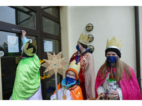 Aussendung der Sternsinger in Naumburg (Foto: Karl-Franz Thiede)